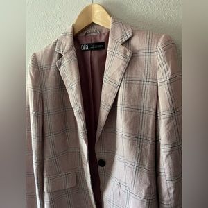 Zara Women’s Dusty Pink Tailored Plaid - US 2, EUR 34